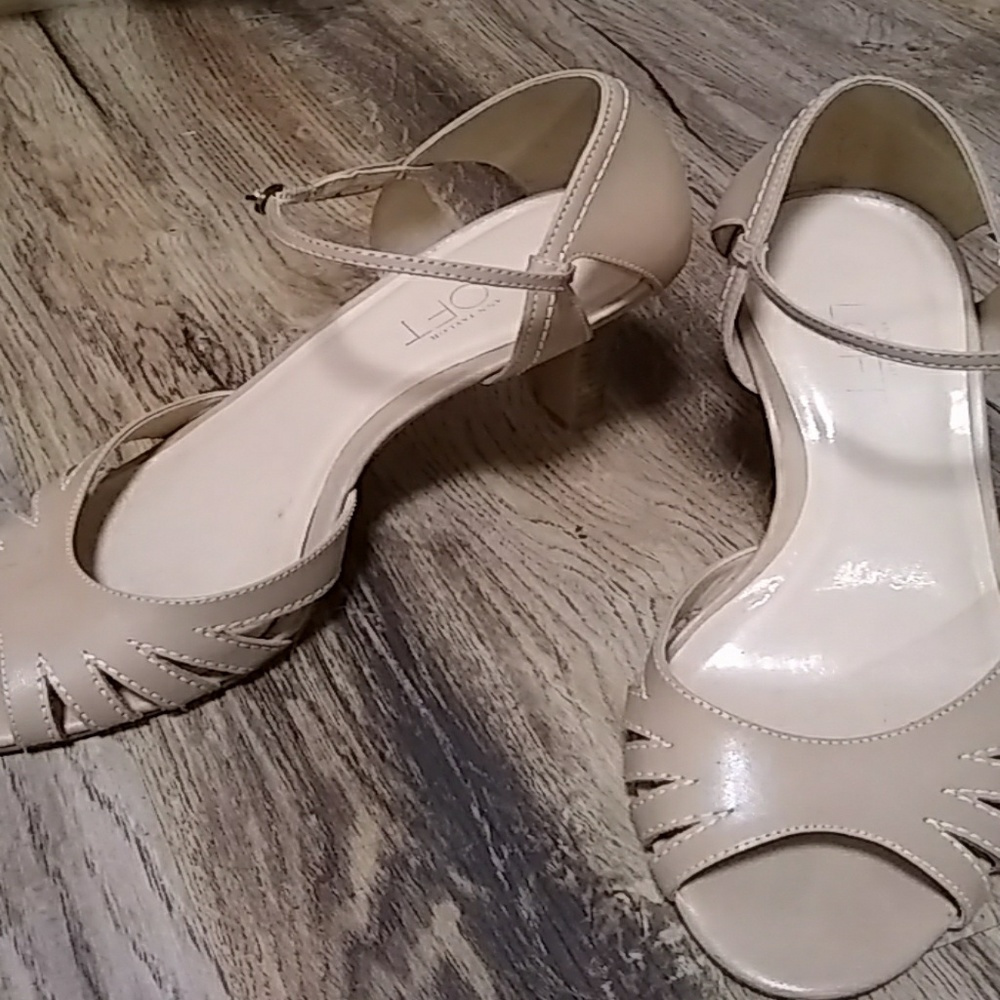 ANN TAYLOR LOFT